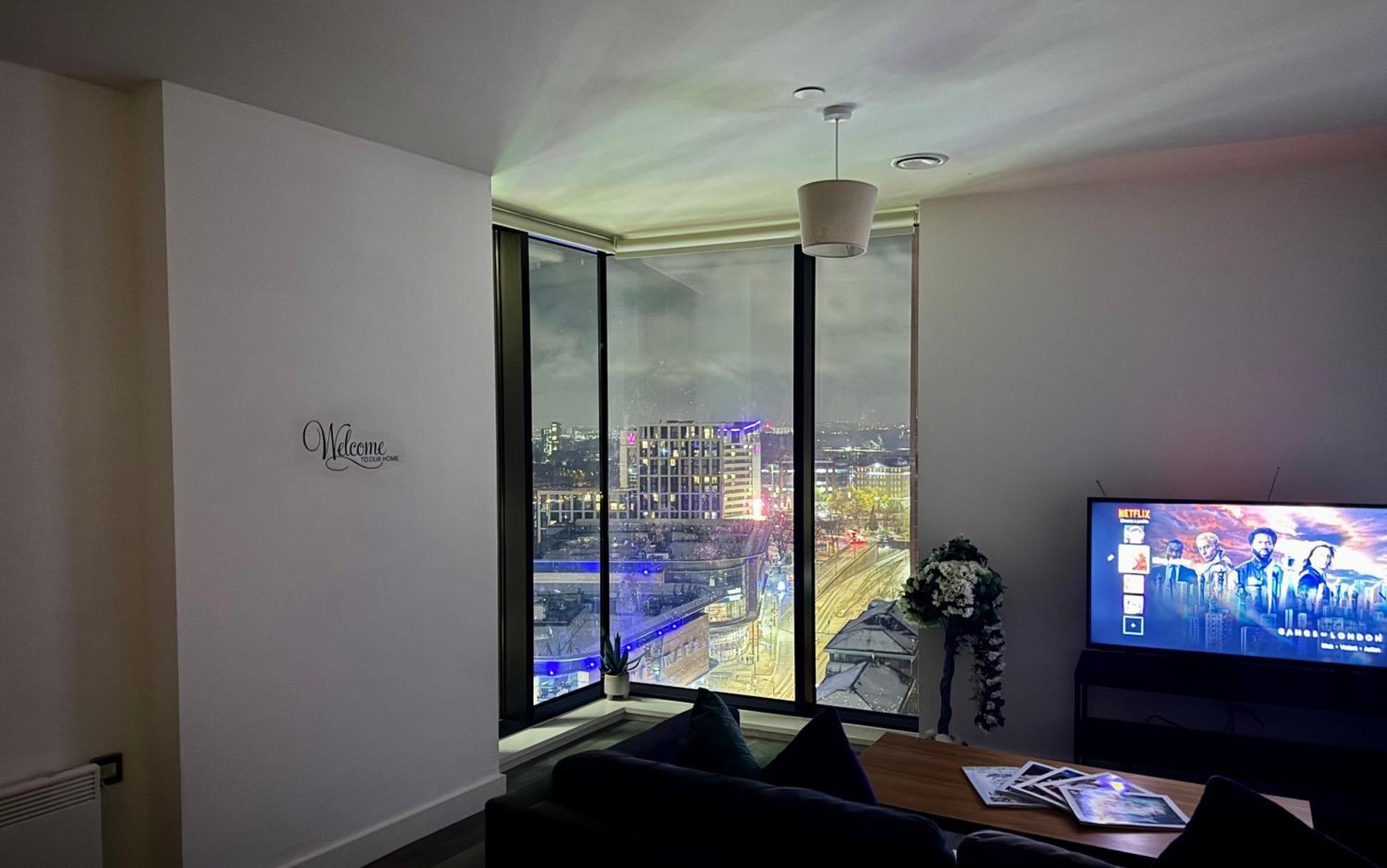 Premium Deals L Last-Minute Stay L 4 Min Walk To Birmingham Central Library L 18Th Floor 2 Bed 2 Bath City Centre Penthouse With Gym & Netflix By Jvt Short Lets ภายนอก รูปภาพ