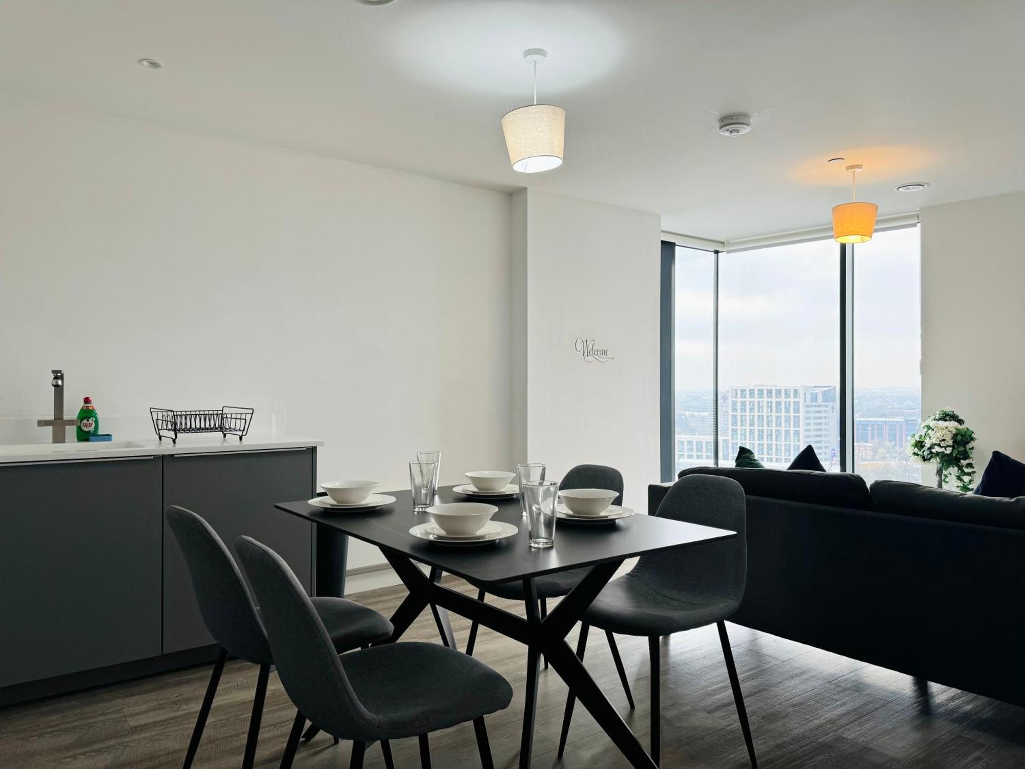 Premium Deals L Last-Minute Stay L 4 Min Walk To Birmingham Central Library L 18Th Floor 2 Bed 2 Bath City Centre Penthouse With Gym & Netflix By Jvt Short Lets ภายนอก รูปภาพ